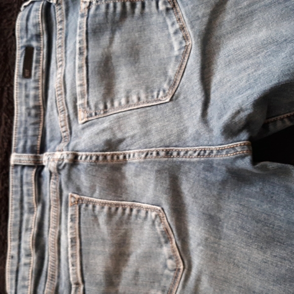 Kut from the Kloth Jeans - Picture 7 of 9